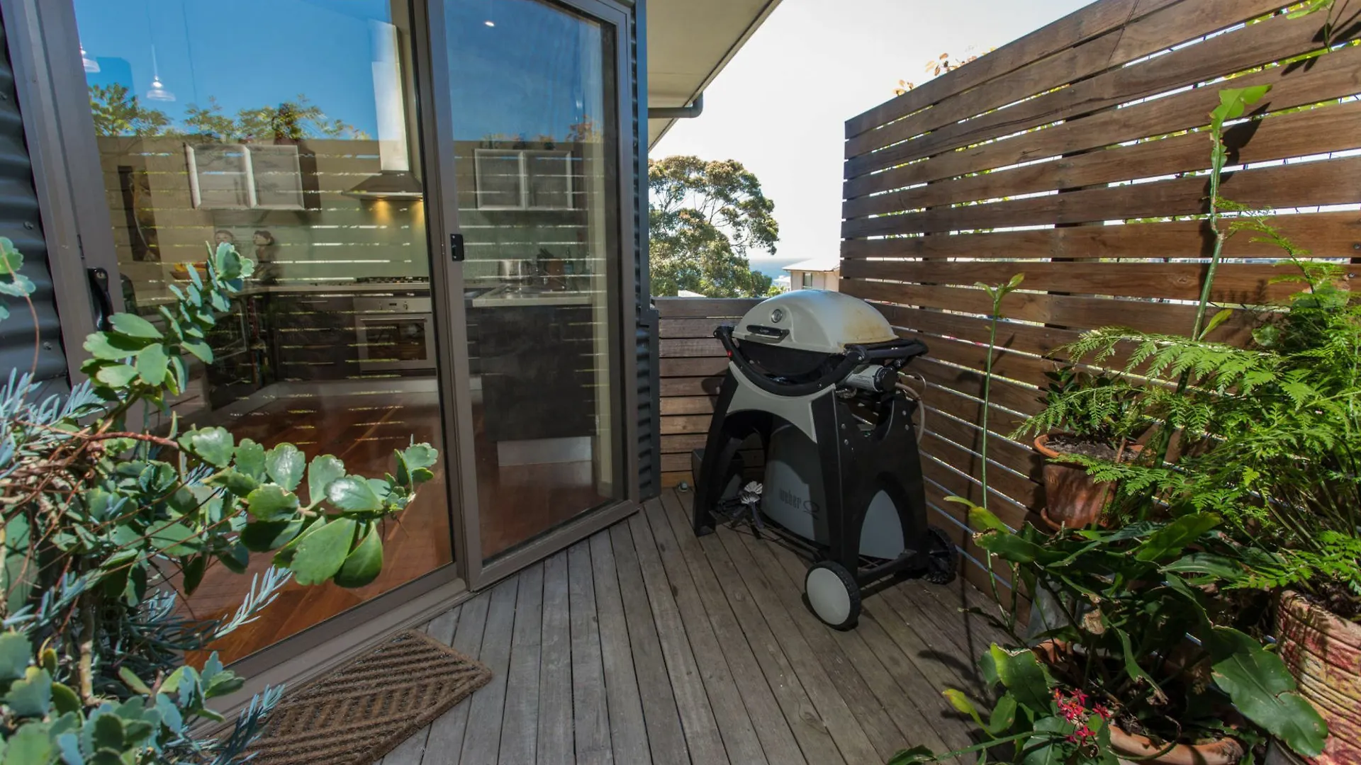 Tura Beachhouse In Dolphin Cove Apartment Tura Beach