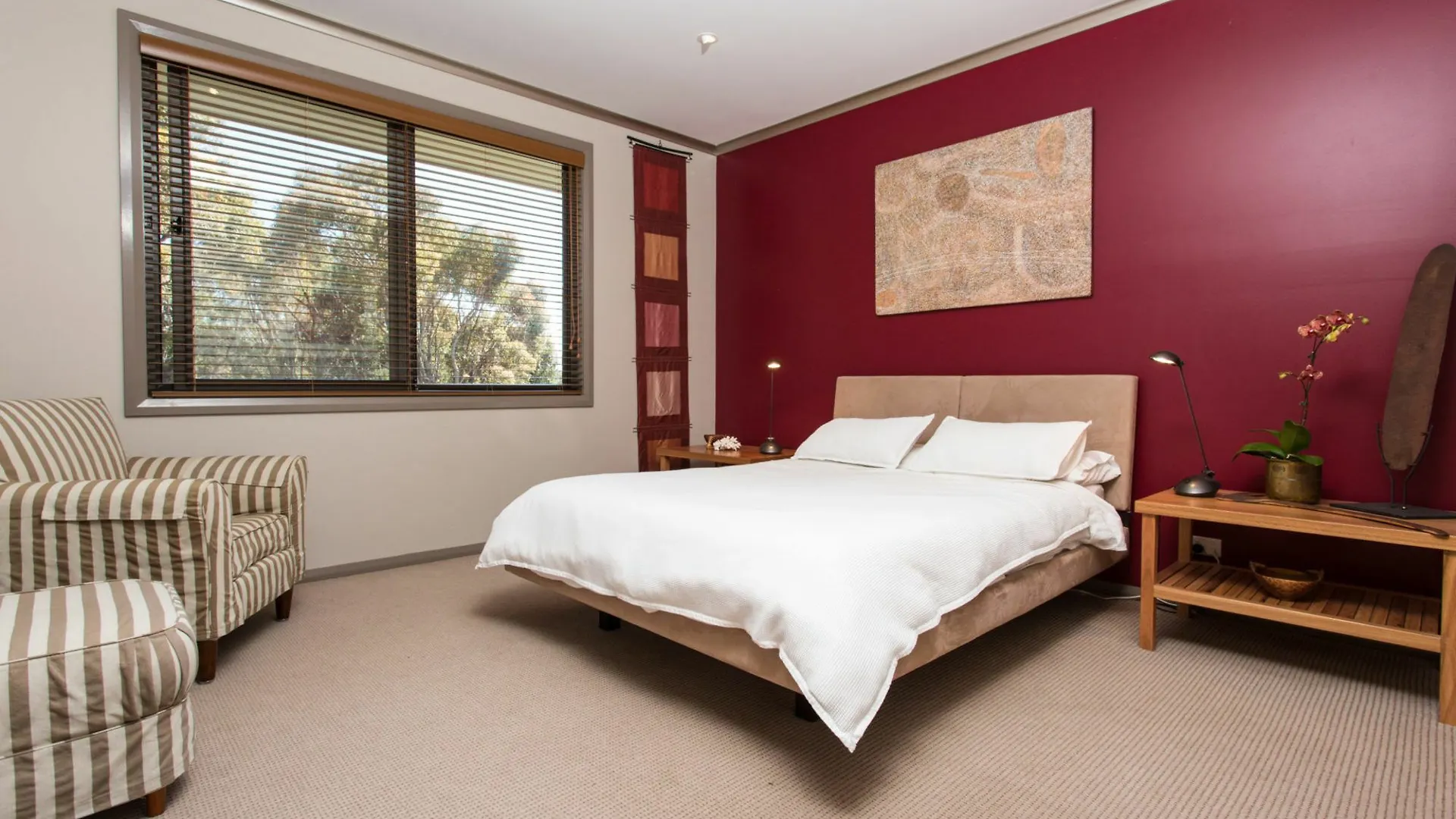 Apartment Tura Beachhouse In Dolphin Cove Australia