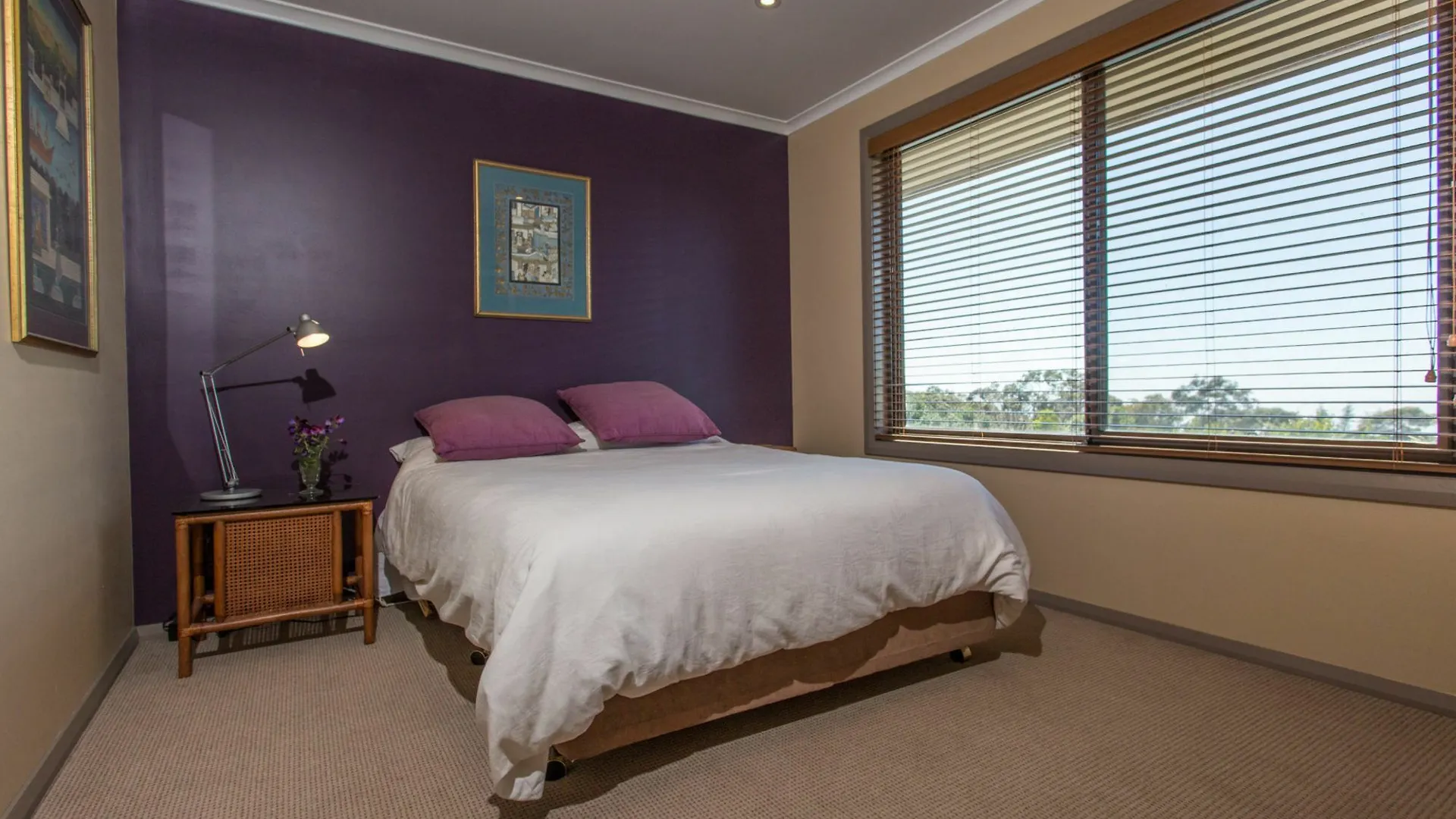 Tura Beachhouse In Dolphin Cove Australia